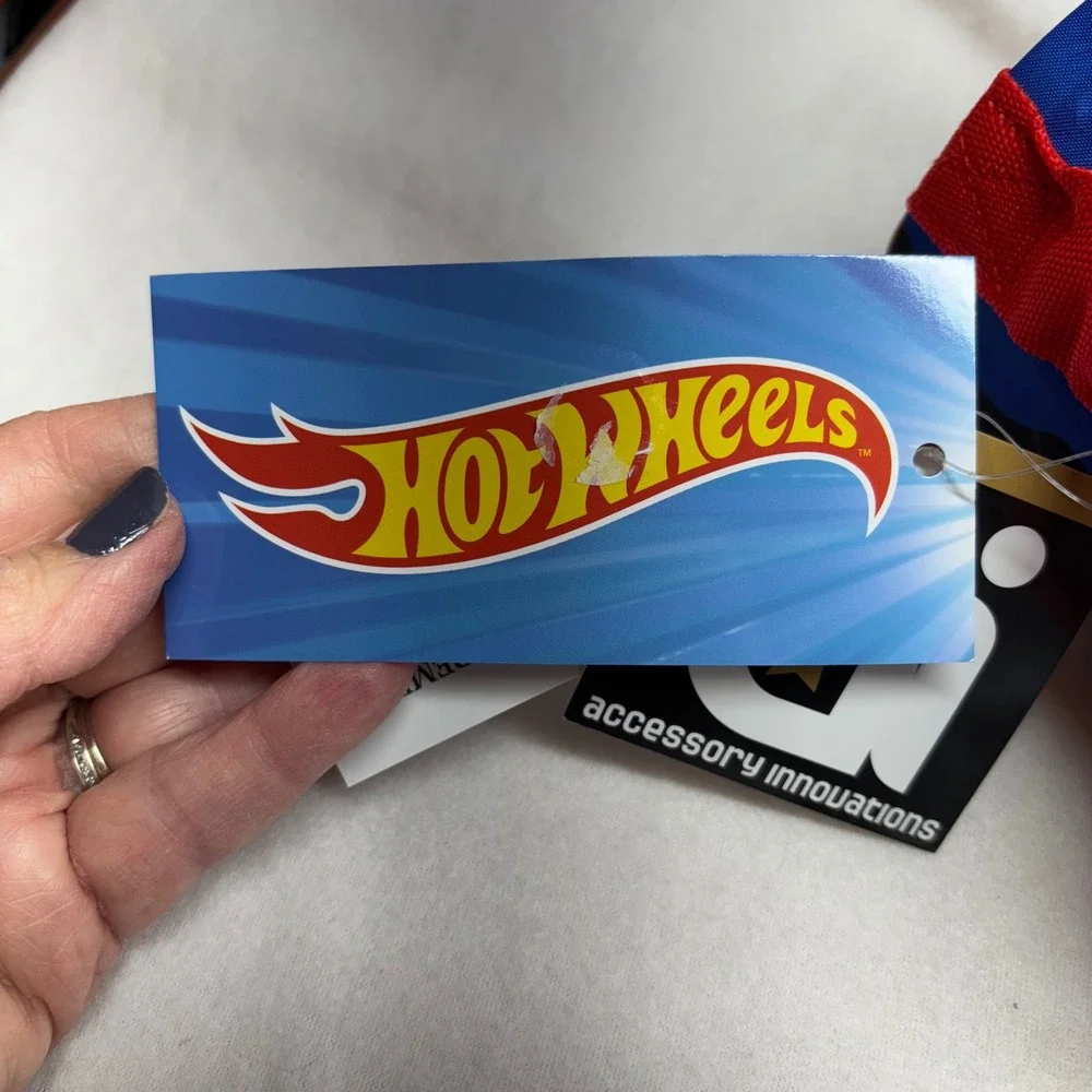 Hot Wheels SNEDDON 25 Blue Racing Backpack Lunch Bag Kids Accessories Innovation
